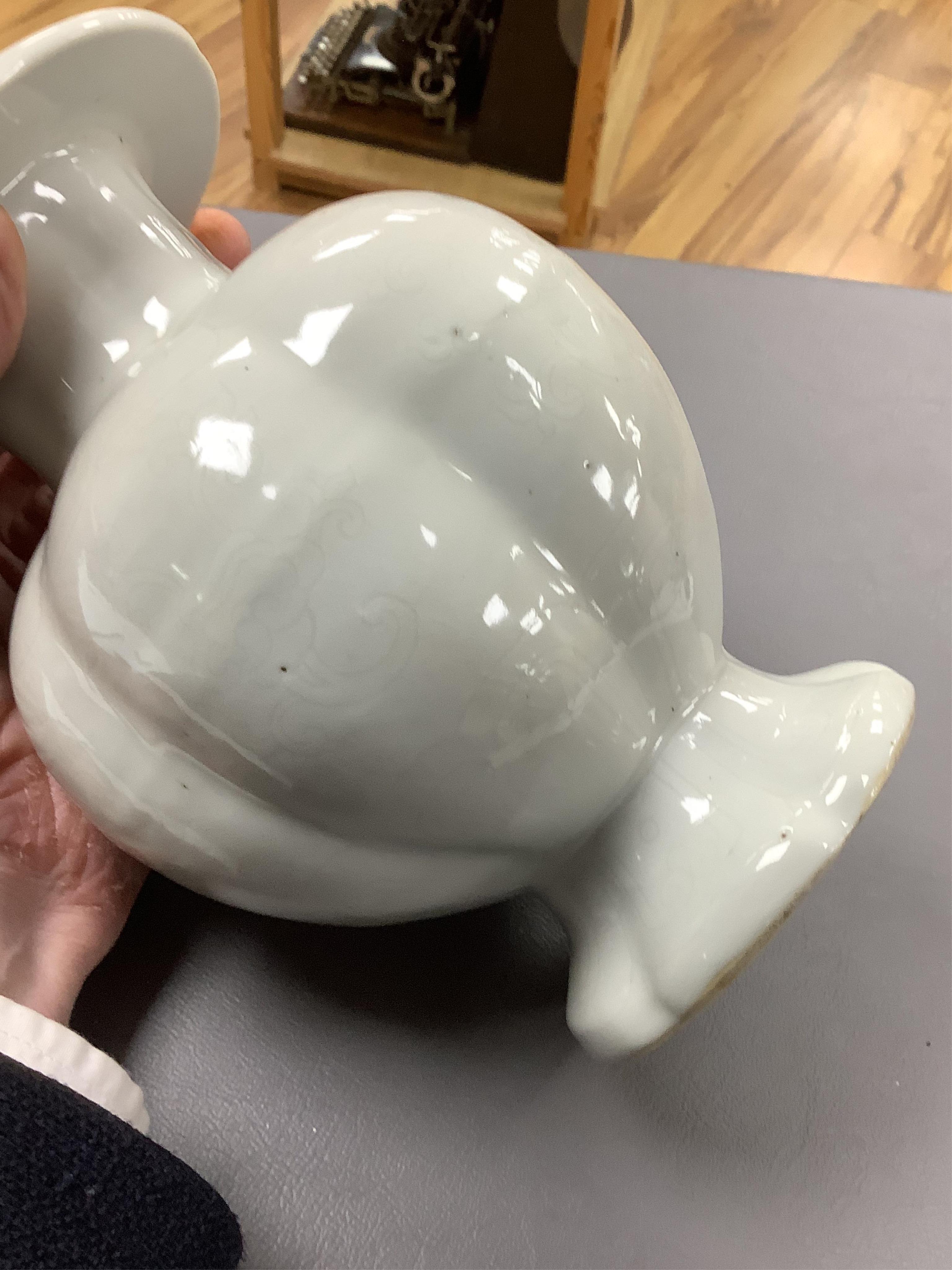 A Chinese anhua decorated vase, 20cm high